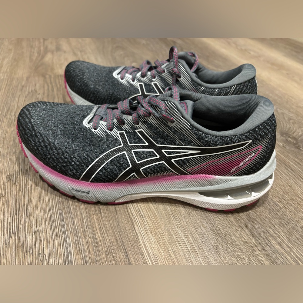 ASICS GT-2000 10
